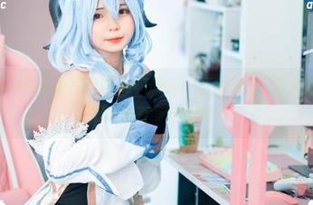 Umeko J的天使写真集，我下载后一天就晒了一百条朋友圈，好奇她有察觉到吗？